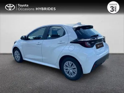 TOYOTA Yaris 116h Dynamic 5p MY22 occasion 2023 - Photo 2
