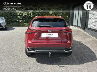 LEXUS NX 300h 4WD Luxe APPLE CARPLAY / ANDROID AUTO occasion 2019 - Photo 4