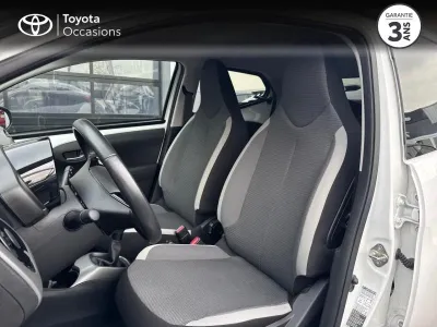 TOYOTA Aygo 1.0 VVT-i 72ch x-look 5p MY21 occasion 2021 - Photo 3