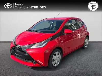 TOYOTA Aygo 1.0 VVT-i 69ch x-red 3p occasion 2018 - Photo 1