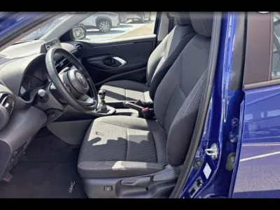 TOYOTA Yaris 120 VVT-i Dynamic Business 5p MY22 occasion 2024 - Photo 3