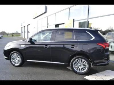 MITSUBISHI Outlander PHEV Twin Motor Business 4WD Euro6d-T EVAP 5cv occasion 2020 - Photo 3