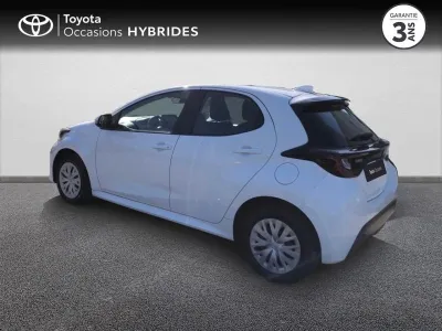TOYOTA Yaris 116h Dynamic 5p MY22 occasion 2023 - Photo 2