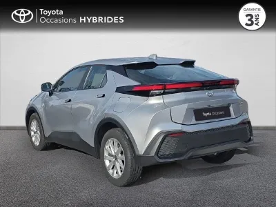 TOYOTA C-HR 1.8 Hybride 140ch Dynamic MY25 occasion 2025 - Photo 2