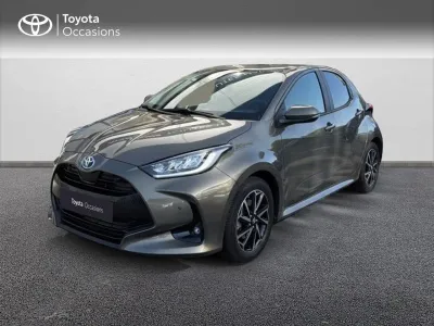 TOYOTA Yaris 116h Design Pack 5p MC24 occasion 2024 - Photo 1