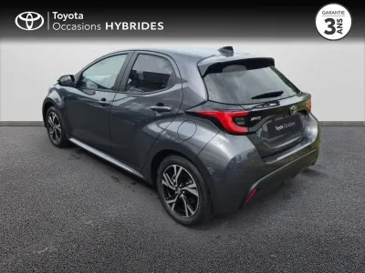 TOYOTA Yaris 116h Design 5p MY25 occasion 2026 - Photo 2