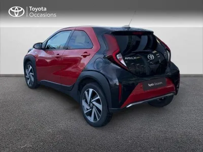 TOYOTA Aygo X 1.0 VVT-i 72ch Collection Radar S-CVT occasion 2022 - Photo 2