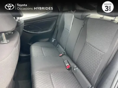 TOYOTA Yaris 116h Dynamic Business 5p + Programme Beyond Zero Academy MY22 occasion 2023 - Photo 4