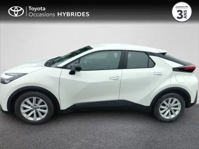 TOYOTA C-HR 1.8 Hybride 140ch Dynamic NG23 occasion 2024 - Photo 3