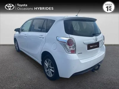 TOYOTA Verso 112 D-4D FAP Feel! SkyView 7 places occasion 2016 - Photo 3