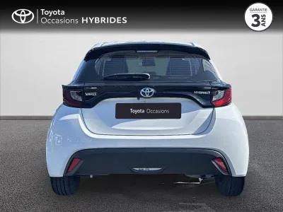 TOYOTA Yaris 116h Dynamic 5p MY22 occasion 2023 - Photo 4