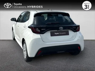 TOYOTA Yaris 116h Dynamic Business 5p + Programme Beyond Zero Academy MY22 occasion 2022 - Photo 2