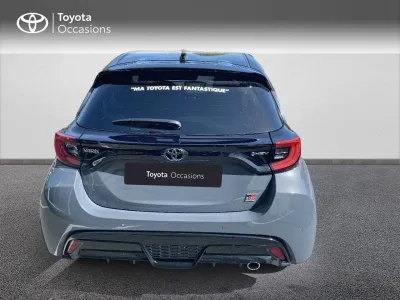 TOYOTA Yaris 130h GR Sport 5p MY25 occasion 2025 - Photo 4