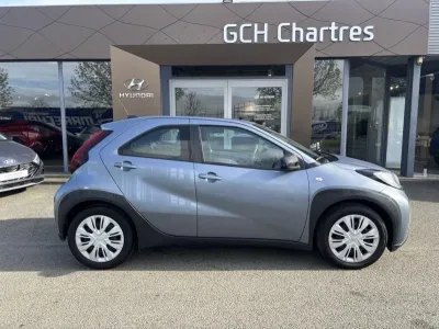 TOYOTA Aygo X 1.0 VVT-i 72ch Dynamic MY24 occasion 2025 - Photo 4