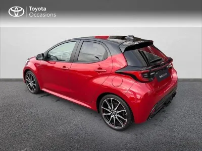 TOYOTA Yaris 116h GR Sport 5p MY22 occasion 2022 - Photo 2
