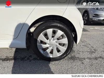 TOYOTA Aygo 1.0 VVT-i 68ch Dynamic 5p occasion 2014 - Photo 4