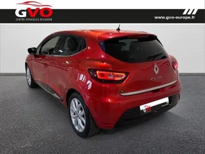 RENAULT Clio 1.5 dCi 110ch energy Intens 5p occasion 2017 - Photo 2