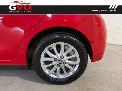 TOYOTA Yaris 90 D-4D Dynamic 5p occasion 2014 - Photo 4