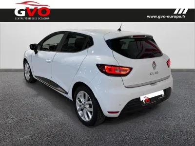 RENAULT Clio 1.2 TCe 120ch energy Intens EDC 5p occasion 2017 - Photo 2