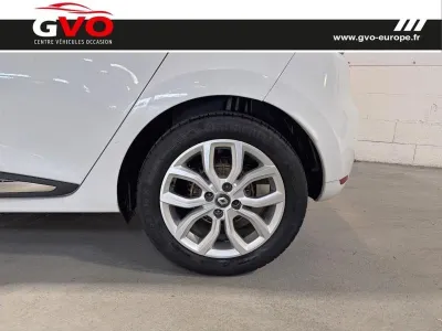 RENAULT Clio 1.2 TCe 120ch energy Intens EDC 5p occasion 2017 - Photo 4