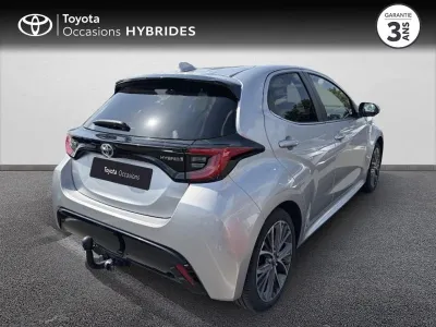TOYOTA Yaris 116h Iconic 5p MY22 occasion 2023 - Photo 2