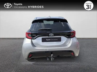 TOYOTA Yaris 116h Iconic 5p MY22 occasion 2023 - Photo 4