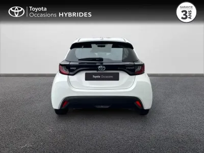 TOYOTA Yaris 116h Dynamic Business 5p + Programme Beyond Zero Academy MY22 occasion 2024 - Photo 4