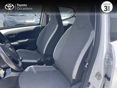 TOYOTA Aygo 1.0 VVT-i 72ch x-play 5p MY21 occasion 2021 - Photo 3