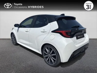 TOYOTA Yaris 130h GR Sport 5p MY26 occasion 2026 - Photo 2