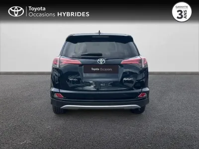 TOYOTA RAV4 197 Hybride Black Edition 2WD CVT occasion 2017 - Photo 4