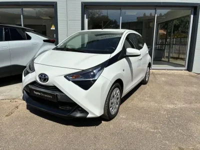 TOYOTA Aygo 1.0 VVT-i 72ch x-play 5p MY21 occasion 2021 - Photo 1