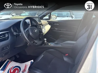 TOYOTA C-HR 122h Collection 2WD E-CVT RC18 occasion 2019 - Photo 3