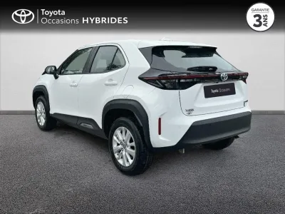 TOYOTA Yaris Cross 116h Dynamic Business + Programme Beyond Zero Academy MY22 occasion 2023 - Photo 2