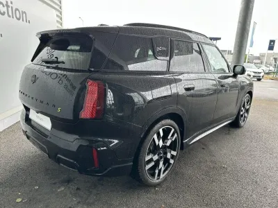 MINI Countryman SE 313ch JCW ALL4 occasion 2024 - Photo 2
