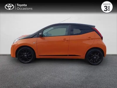 TOYOTA Aygo 1.0 VVT-i 72ch x-cite 2 5p occasion 2019 - Photo 3