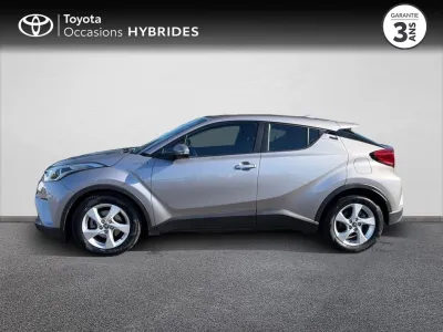 TOYOTA C-HR 122h Dynamic 2WD E-CVT RC18 occasion 2018 - Photo 3
