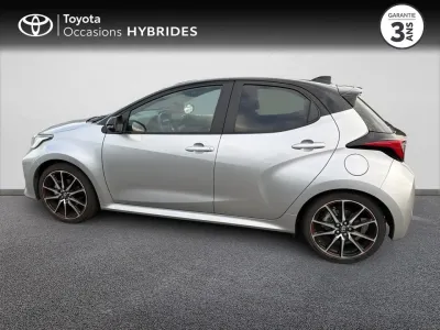 TOYOTA Yaris 130h GR Sport 5p MC24 occasion 2024 - Photo 3