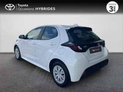 TOYOTA Yaris 116h Dynamic Business 5p + Programme Beyond Zero Academy MY21 occasion 2021 - Photo 2