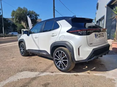 TOYOTA Yaris Cross 116h GR Sport MY22 occasion 2023 - Photo 3