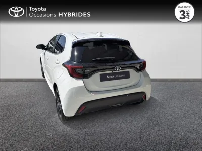 TOYOTA Yaris 116h Design 5p MY22 occasion 2021 - Photo 4