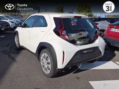 TOYOTA Aygo X 1.0 VVT-i 72ch Dynamic occasion 2023 - Photo 2