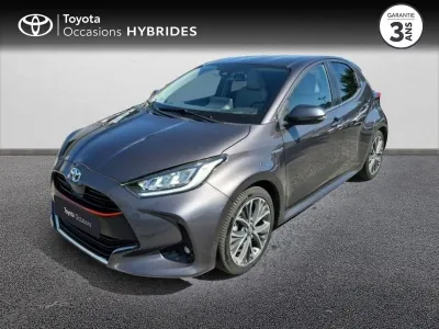 TOYOTA Yaris 116h Iconic 5p occasion 2020 - Photo 1