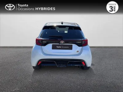 TOYOTA Yaris 116h GR Sport 5p MY22 occasion 2023 - Photo 4