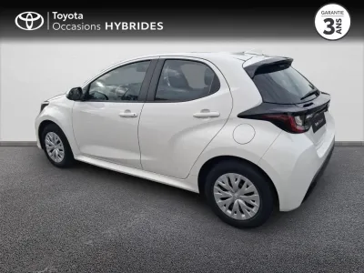 TOYOTA Yaris 116h Dynamic 5p MY22 occasion 2023 - Photo 2