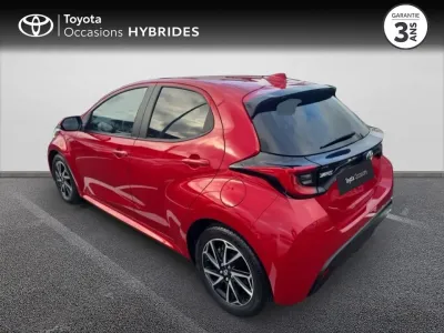 TOYOTA Yaris 116h Design 5p MY22 occasion 2022 - Photo 2