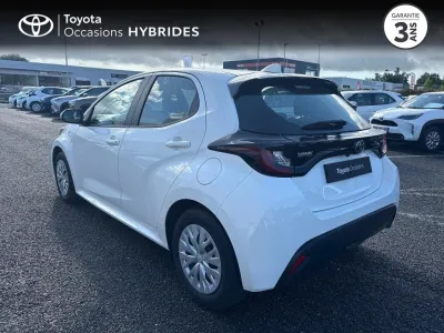 TOYOTA Yaris 116h Design 5p MC24 occasion 2024 - Photo 2