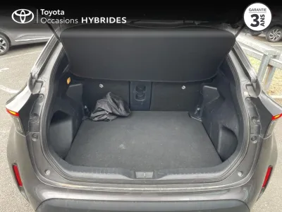 TOYOTA Yaris Cross 116h Design Cargo AWD-i MY22 occasion 2023 - Photo 2