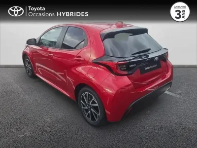TOYOTA Yaris 116h Design 5p MY22 occasion 2022 - Photo 2