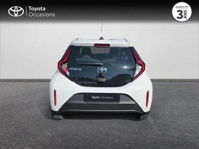 TOYOTA Aygo X 1.0 VVT-i 72ch Dynamic occasion 2022 - Photo 4