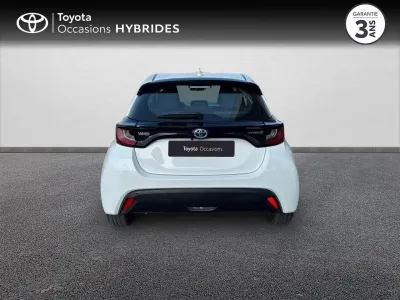 TOYOTA Yaris 116h Dynamic 5p MY22 occasion 2023 - Photo 4